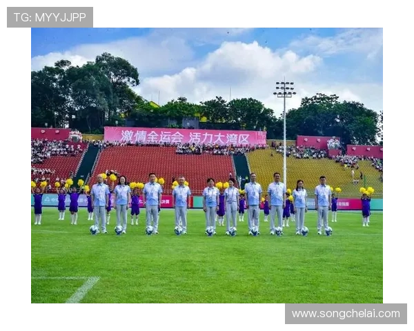 开云体育真人版带你走进真人赛事现场感受激烈角逐与精彩瞬间